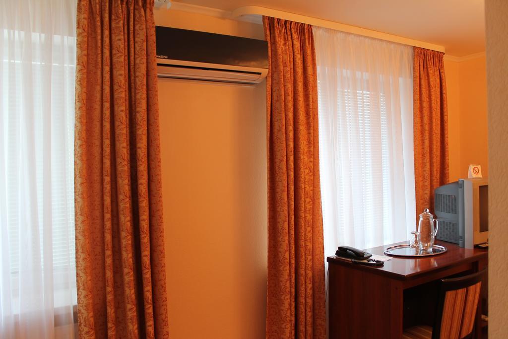 Energiya Hotel Brest Oda fotoğraf